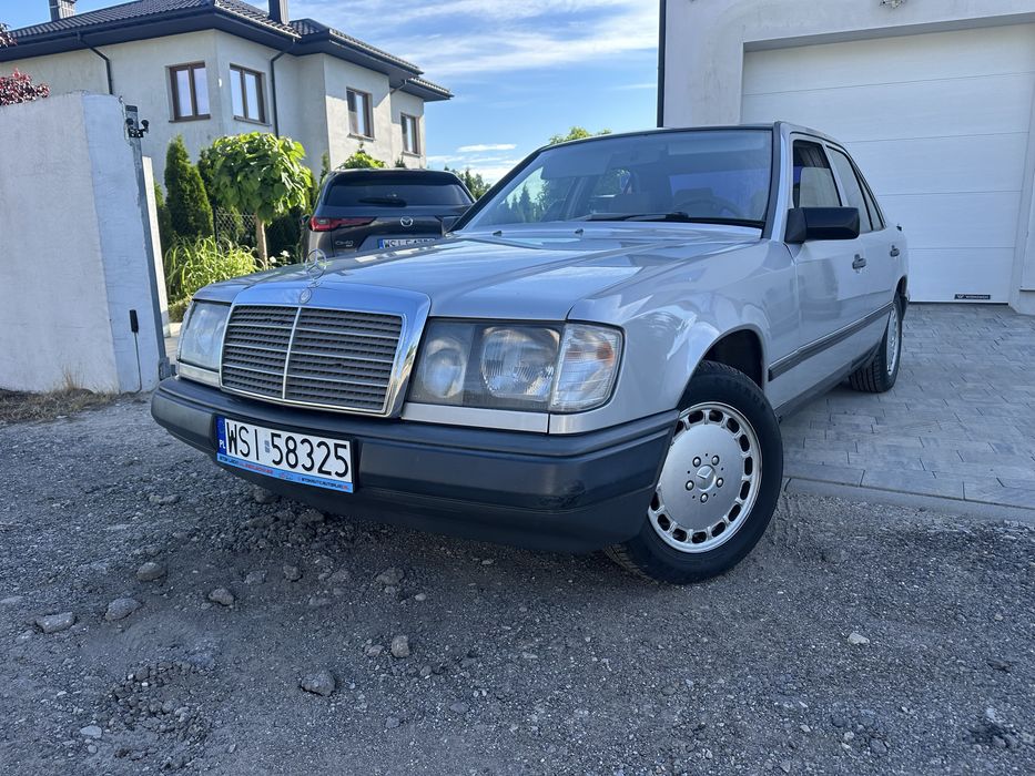 Mercedes-Benz W124