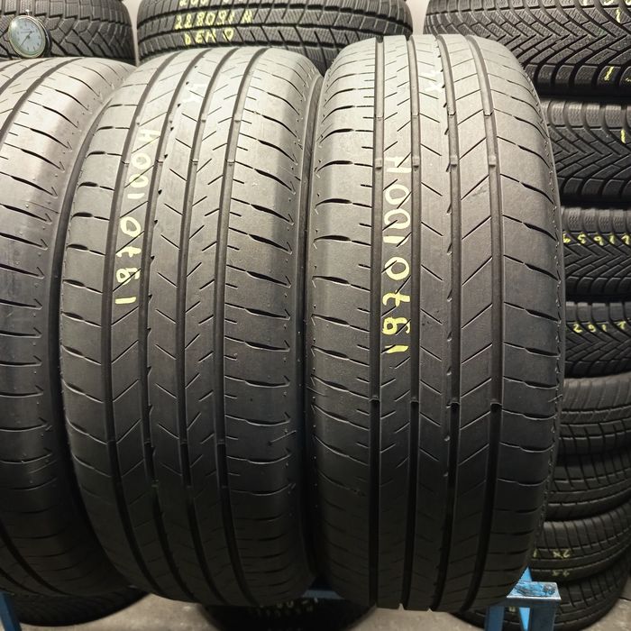 225/60R18 Bridgestone Alenza 001