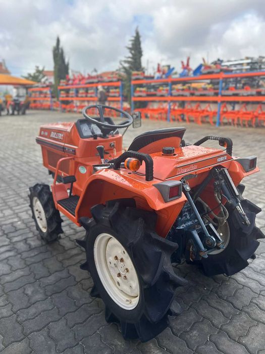Kubota Bulltra B1-14