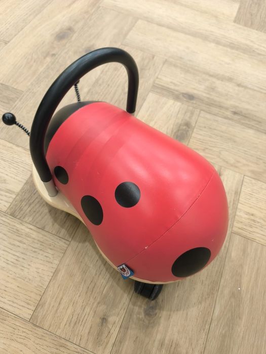 Jeździki Wheely Bug