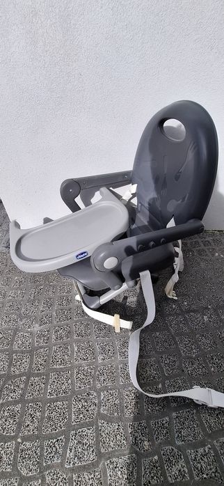 Cadeira de refeição portatil