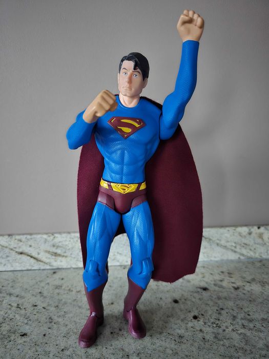 Supermen figurka akcji 26 cm wysoka stan super