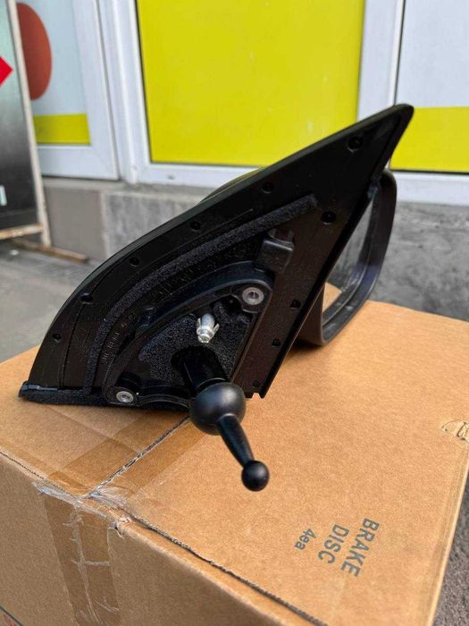 Зеркало праве 876201E550, 87620-1E550