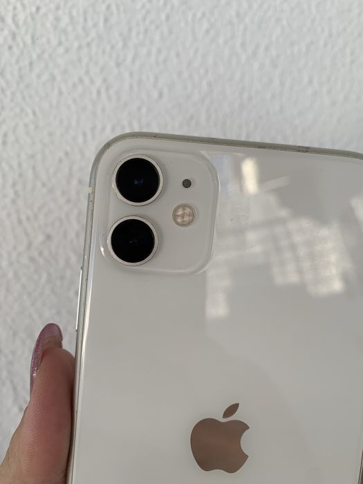 iPhone 11 - 128GB