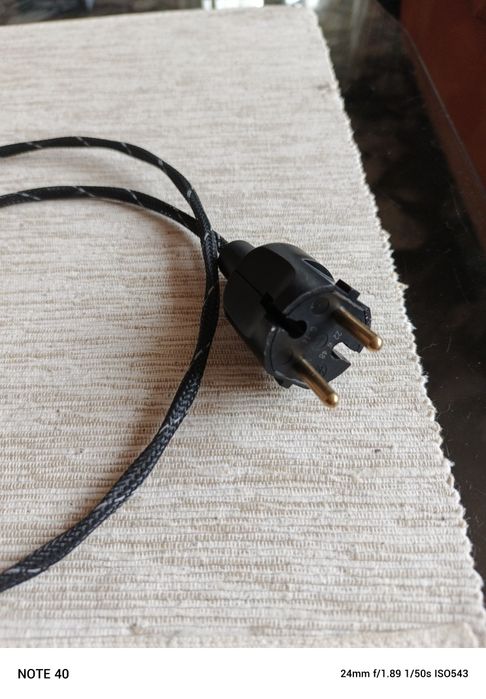 Силовий, мережевий кабель