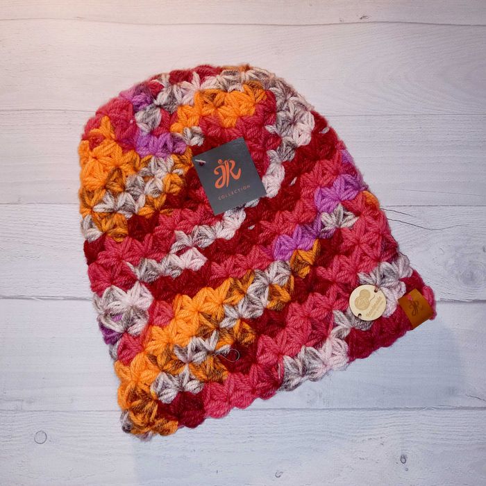 Nowa oryginalna czapka zimowa HANDMADE UNISEX JK Collection red/orange
