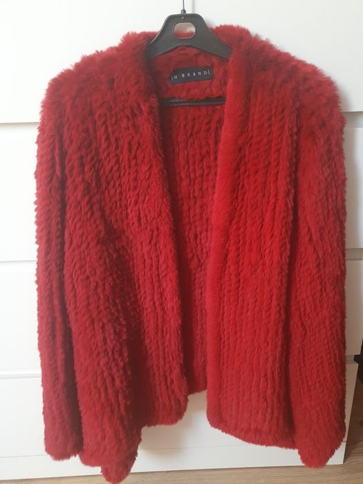 Nowe czerwone futro Królik