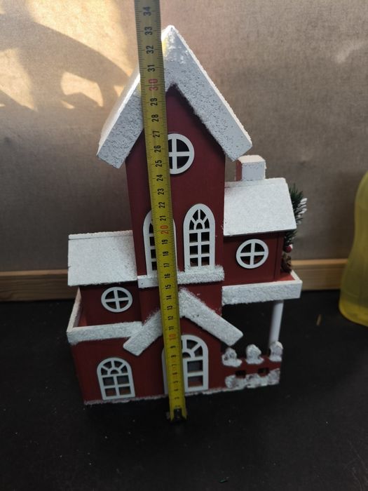 Casa de Inverno Decorativa (MDF) - Deco natal
Vende-se uma peça decora