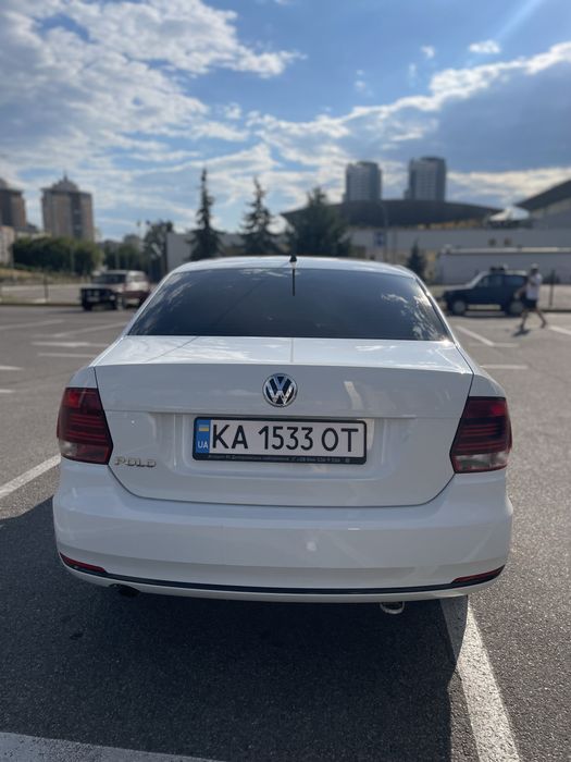 Volkswagen polo 2019 рік