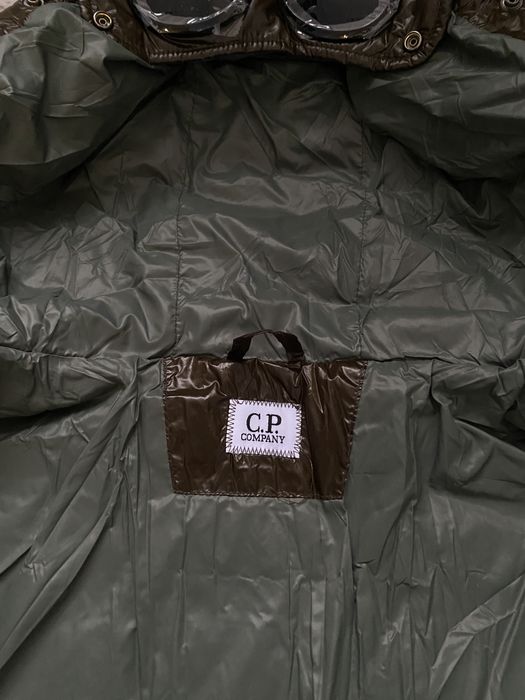 Микропуховик cp Company