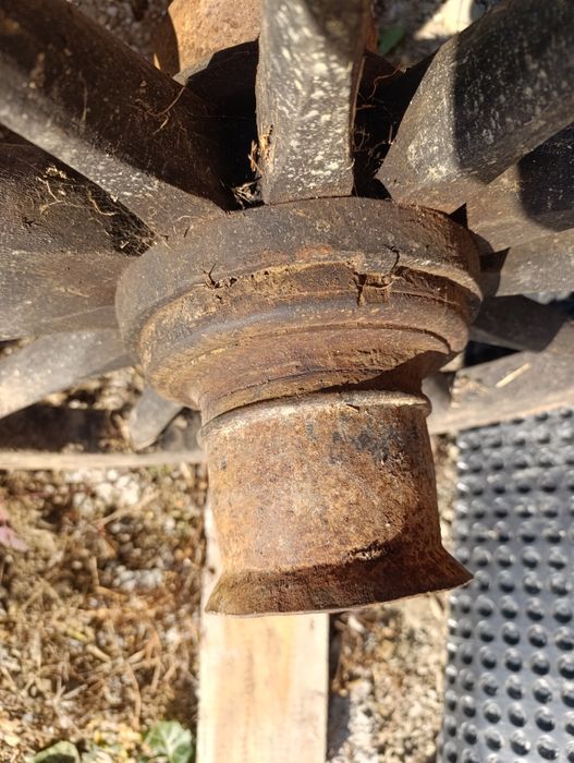 Koło koła drewniane do wozu wóz konny drewniany