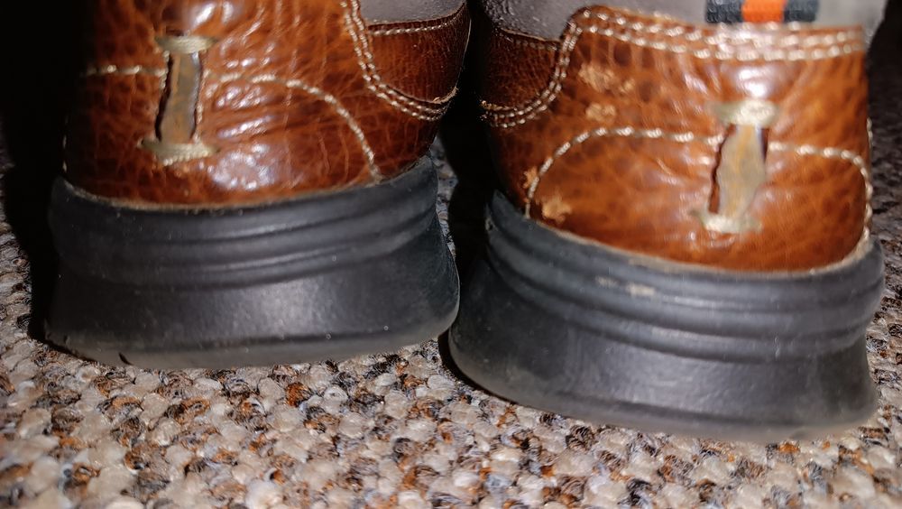 skórzane adidasy Clarks brąz UK9 r.43