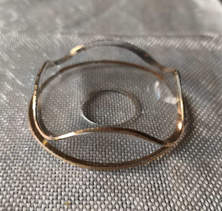 2 Peças em vidro e dourado de Candeeiro muito antigas