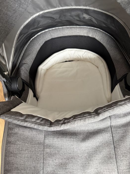 Cybex Priam 4.0 Matt Black