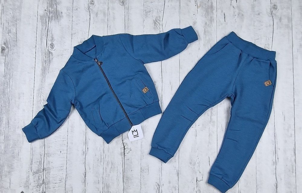 Dres chlopiecy bluza I spodnie mimi bawełniane kolory 116/122 1 zestaw