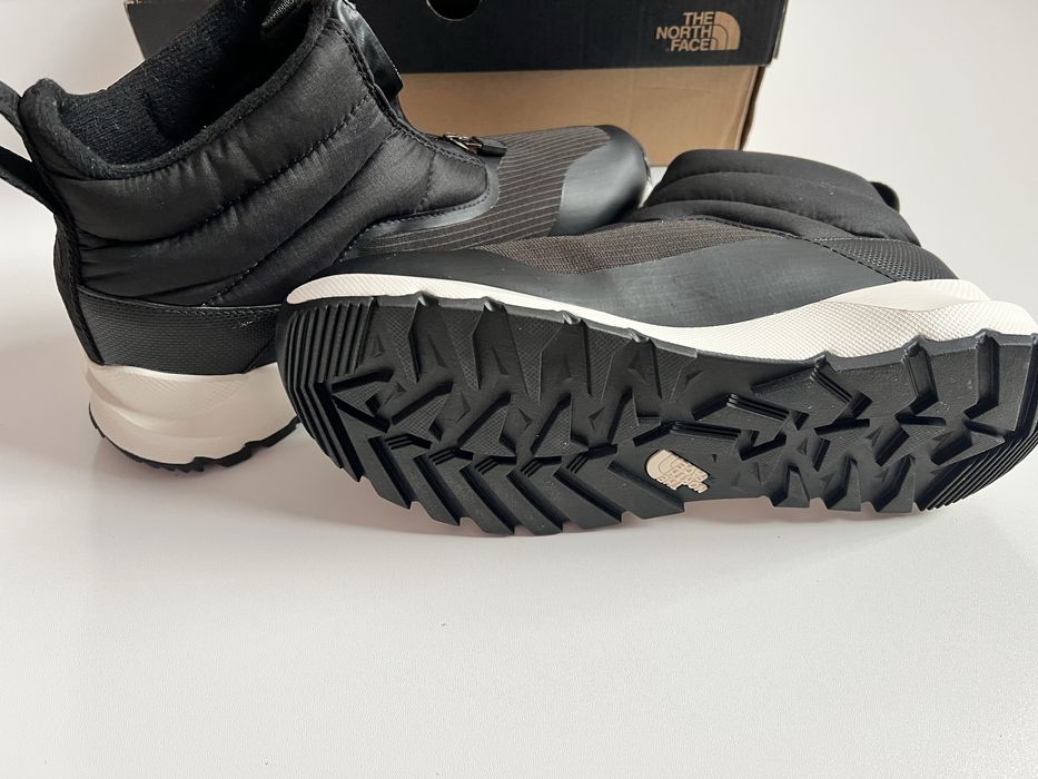 Черевики жіночі The North Face THERMOBALL нові