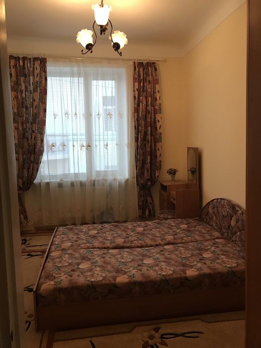 Здам в довгострокову оренду 2-ну квартиру по пр. Волі .