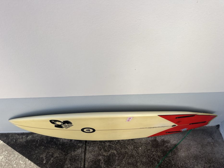 Prancha Surf Polen Twisted 5’8