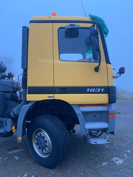 Kabina Mercedes Actros MP1  budowlana 8x8 8x6 8x4 6x4 6x6 4x4