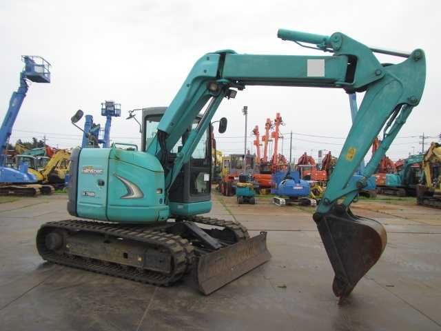 Экскаватор гусеничний Kobelco SK75UR-5