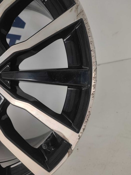 Felga Volvo V40 XC40 V50 V60 V70 7J ET50 16" 5x108