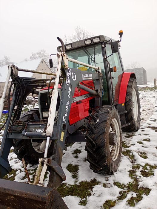 Ciągnik Massey Ferguson 6150