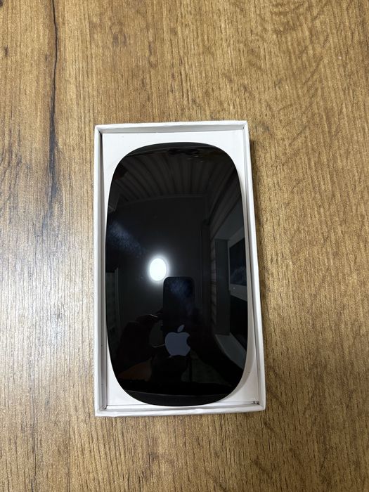 Продам Apple Magic Mouse Black (оригінал, нова, повний комплект)
