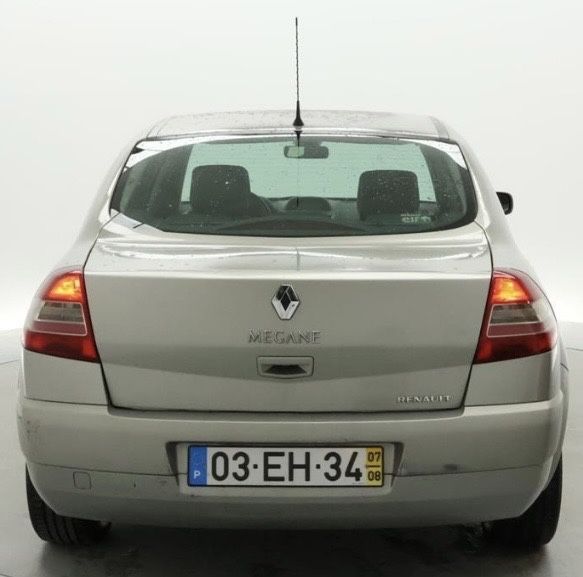 Renault Megane 1.5 dci 105cv - Sedan - Nacional