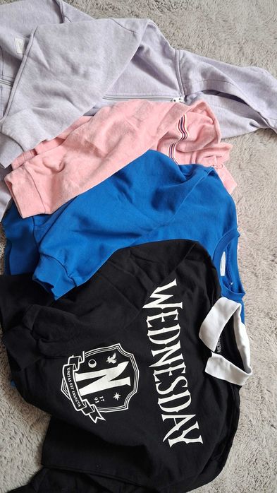 Bluzy 4 sztuki dziewczynka 146 z kapturem
