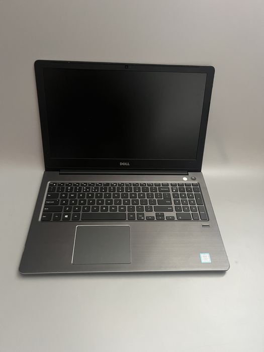 Ігровий ноутбук Dell Vostro 5568 i7-7500U nVidia GeForce 940MX SSD