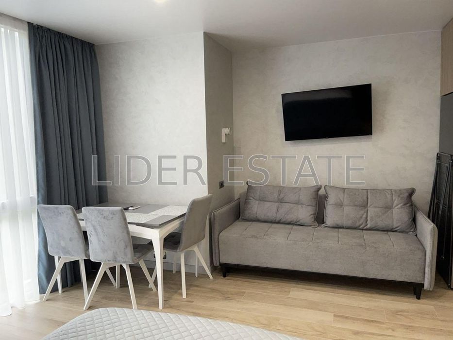 Продаж 1,5 кім кв. 37м², Солочин, 4/7 пов.