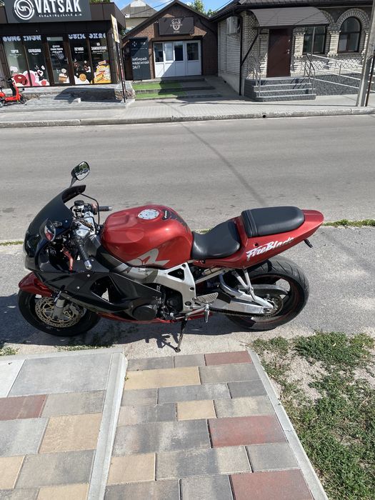 honda cbr 900rr 919