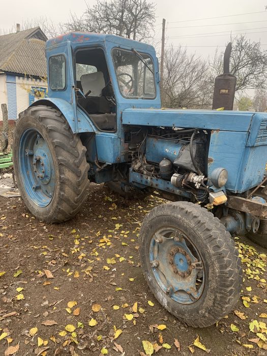 Продам Т-40 + два двигуни