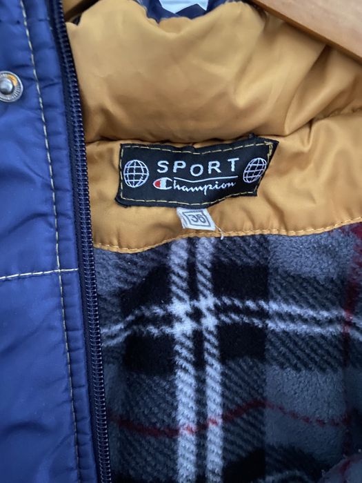 Продам куртку дитячу