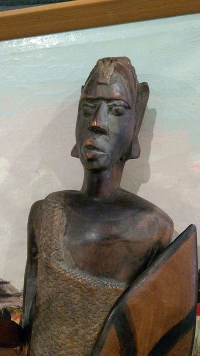 Afryka rzeźba wojownik figura antyk