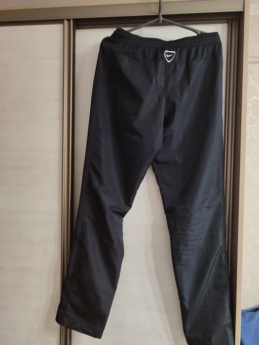 Штани спортивні NIKE