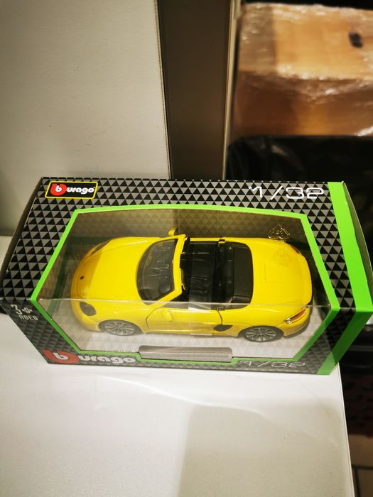 Porsche 718 Boxster Burago 1/32