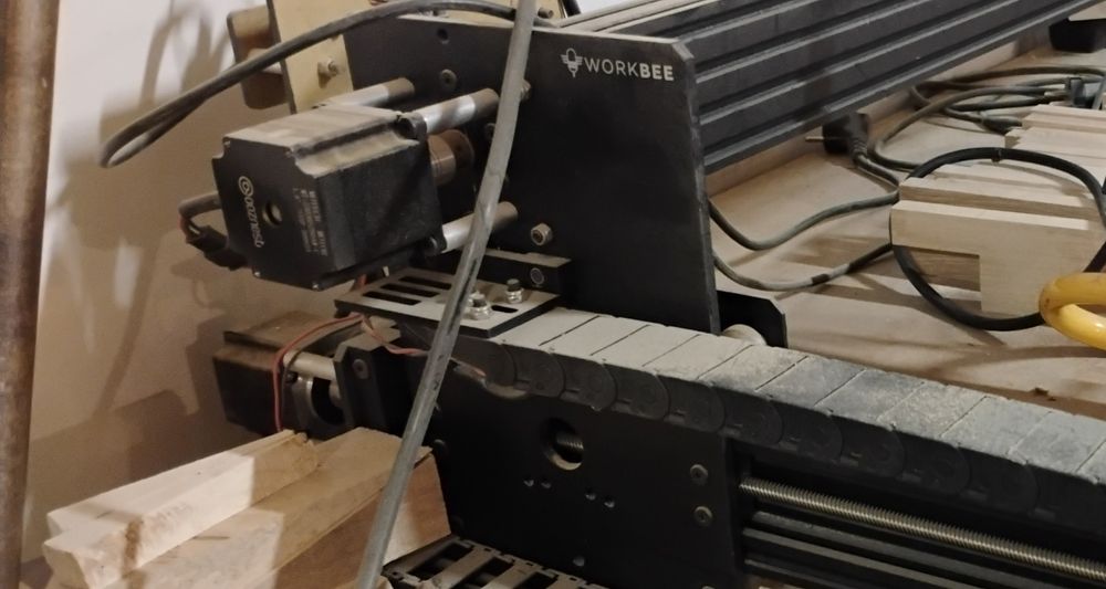 Frezarka CNC ooznest WorkBee 1500x1500 ploter wrzeciono Mafell