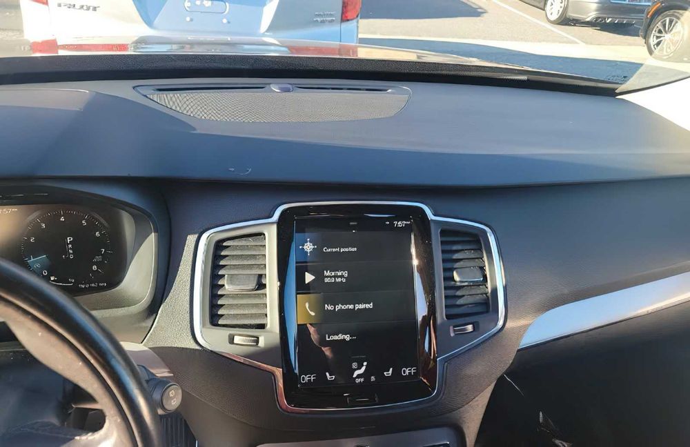 Volvo XC90 T5 Momentum 7-Passenger      2018