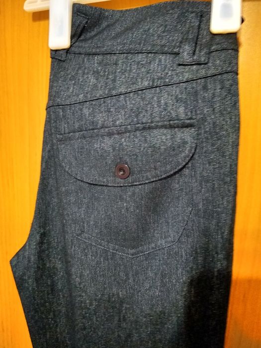 Spodnie klasyczne Quiosque