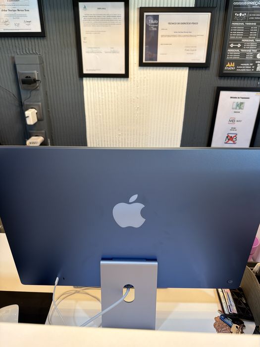 IMac 24” 2024, 256Gb, M4