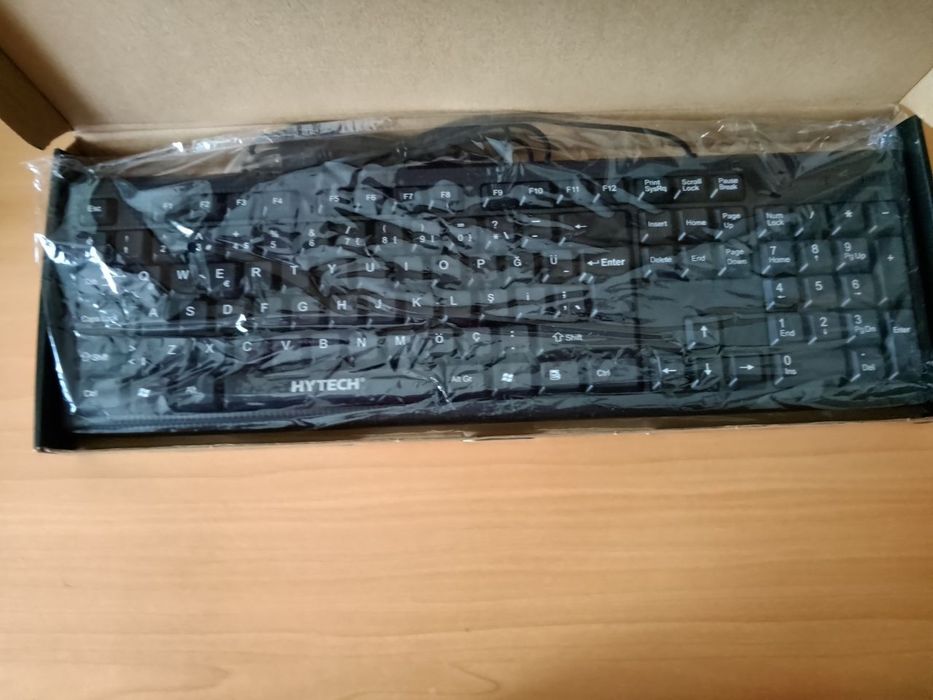 Продам клавиатуру
