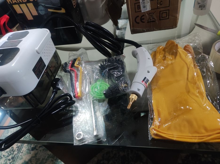 Máquina de limpeza a vapor