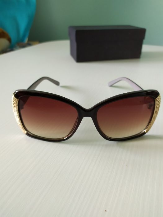 Окуляри Prada солнцезахисні