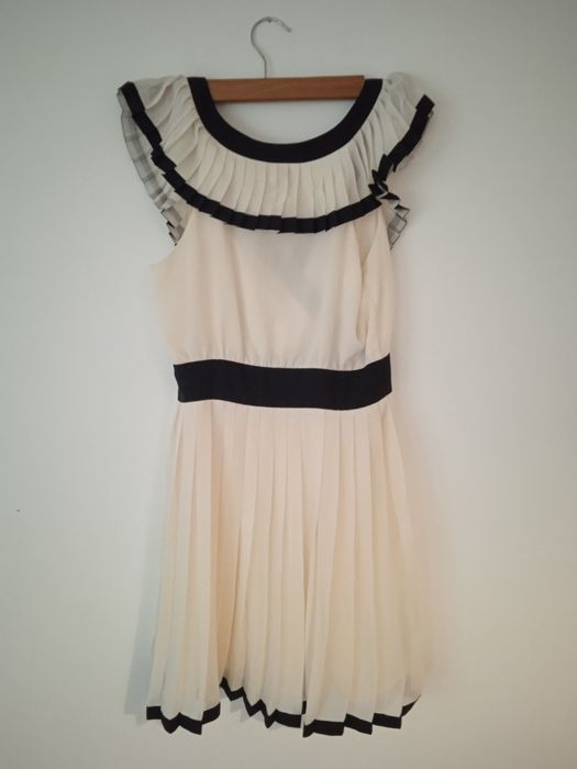 Vestido branco e preto