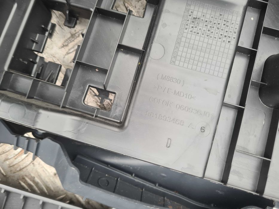 Peugeot Rifter long 22r tapicerka boczek bagażnika nakładka pasa dywan