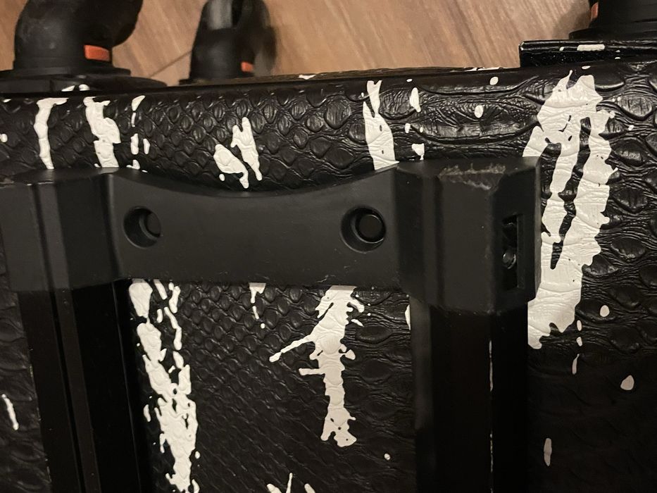 Muastore kuferek luxury snake