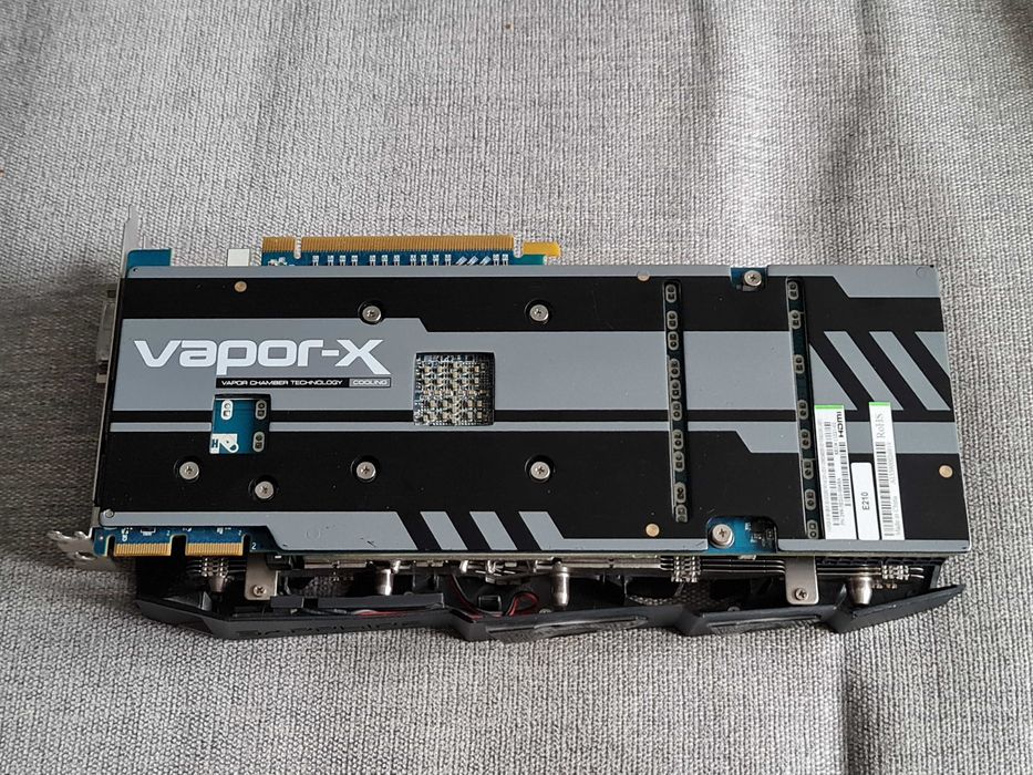 Karta graficzna Sapphire RADEON R9 280 VAPOR-X 3GB DDR5 - DP HDMI DV