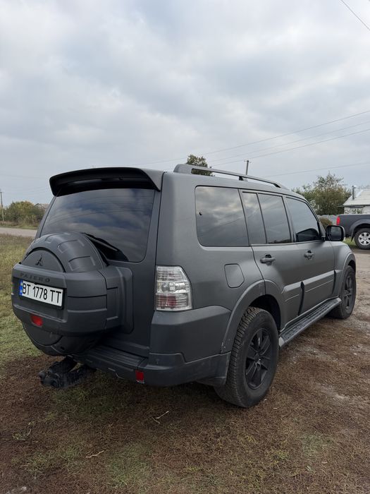 Mitsubishi Pajero Wagon