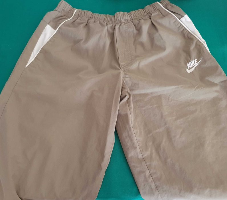 Calções NIKE originais, tamanho "S"